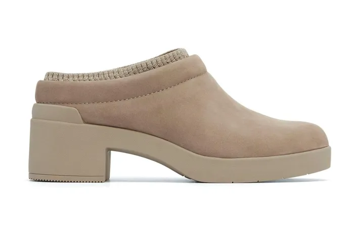 ABEO Footwear Capital Clog Light Tan Women Clogs