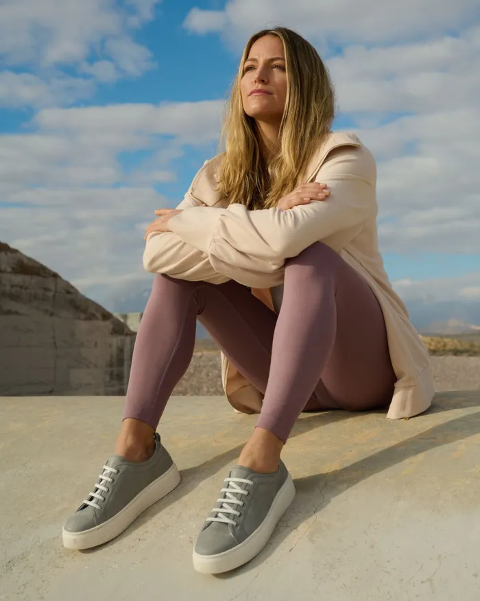 ABEO Footwear Jumpstreet Bungee Stone Leather Women Sneakers ABEO Footwear Jumpstreet Bungee Stone Leather Women Sneakers
