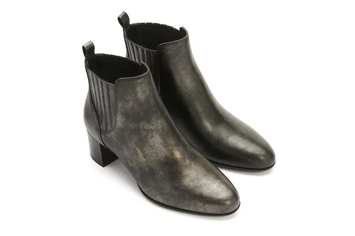 ABEO Footwear Plaza Chelsea Silver Metallic Women Boots ABEO Footwear Plaza Chelsea Silver Metallic Women Boots