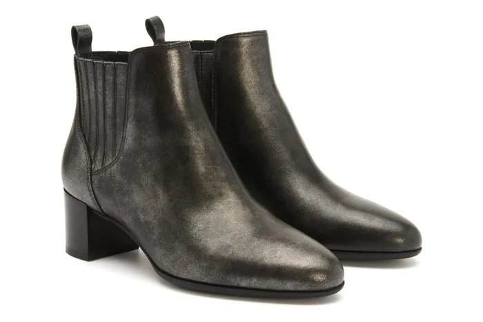 ABEO Footwear Plaza Chelsea Silver Metallic Women Boots ABEO Footwear Plaza Chelsea Silver Metallic Women Boots