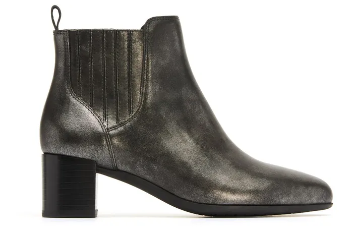 ABEO Footwear Plaza Chelsea Silver Metallic Women Boots ABEO Footwear Plaza Chelsea Silver Metallic Women Boots