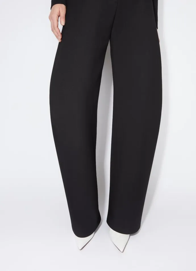 Alaa Pants and Shorts ROUND JEANS IN WOOL GABARDINE Black 8211 Women Alaa Pants and Shorts ROUND JEANS IN WOOL GABARDINE Black 8211 Women