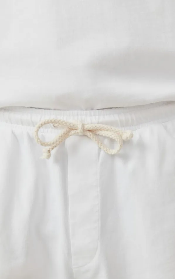American Vintage Shorts Men Shorts Fizvalley White