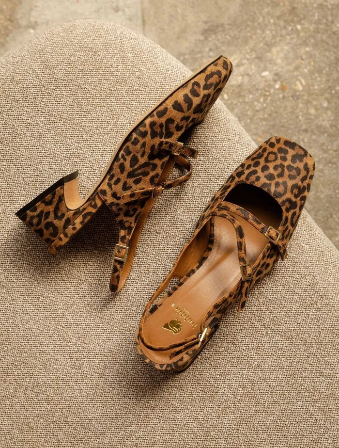 Becca Wild Leo Women Bobbies Pumps and Mary Janes Becca Wild Leo Women Bobbies Pumps and Mary Janes