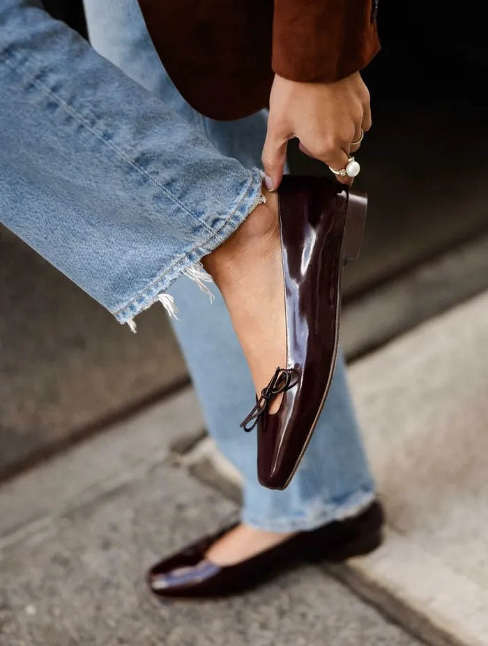 Carry Cherry Brandy Women Bobbies Ballet Flats