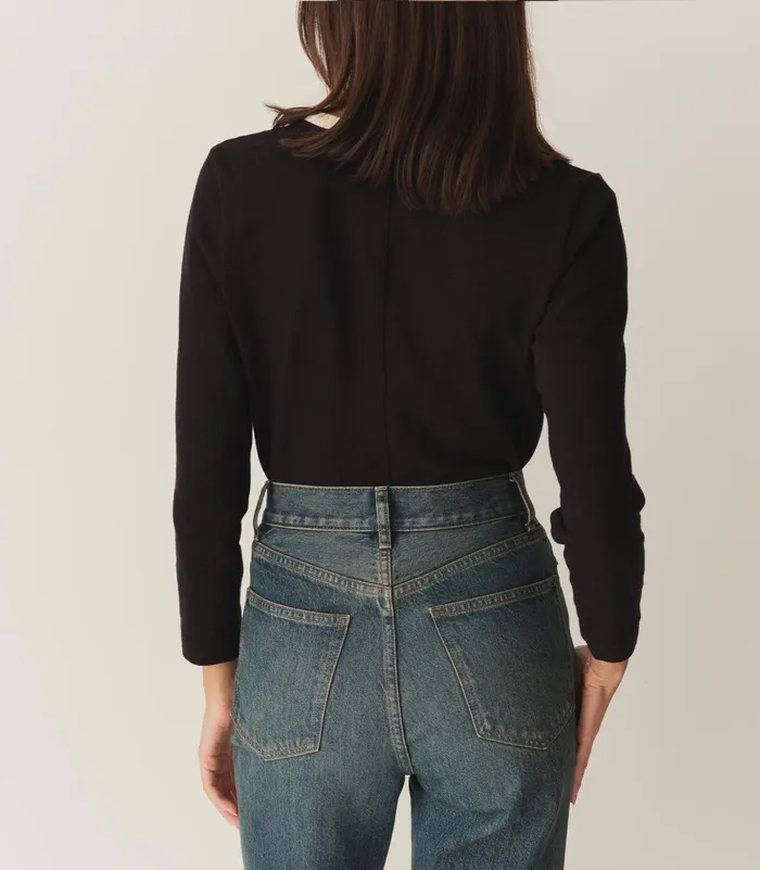 DEN Clover Tee Black Women Tees