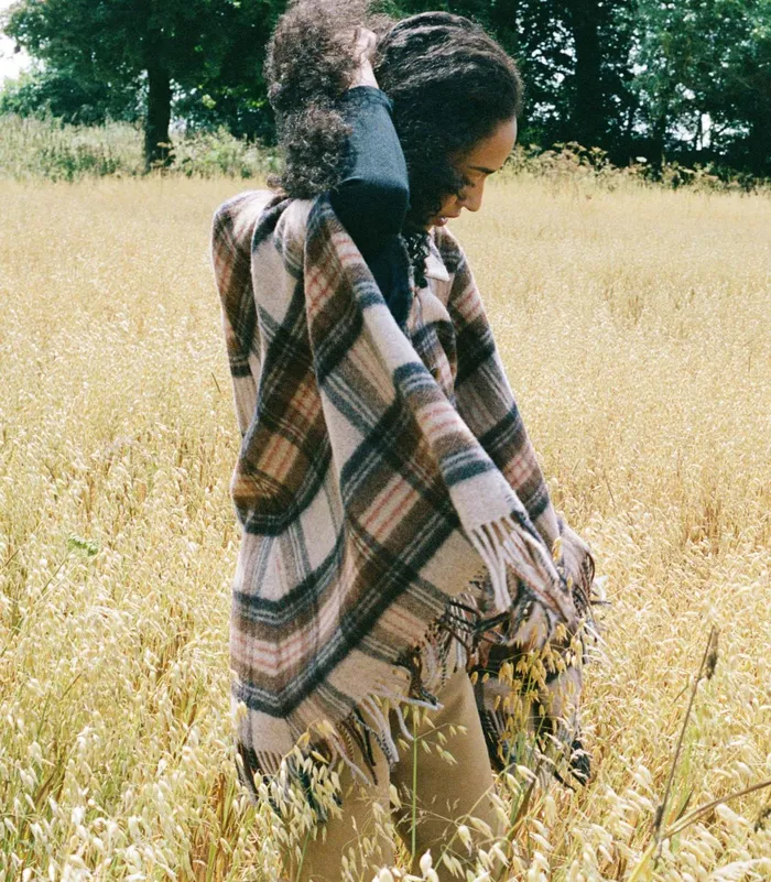 DEN Kent Cape Maclaine Plaid Women Coats and Jackets DEN Kent Cape Maclaine Plaid Women Coats and Jackets