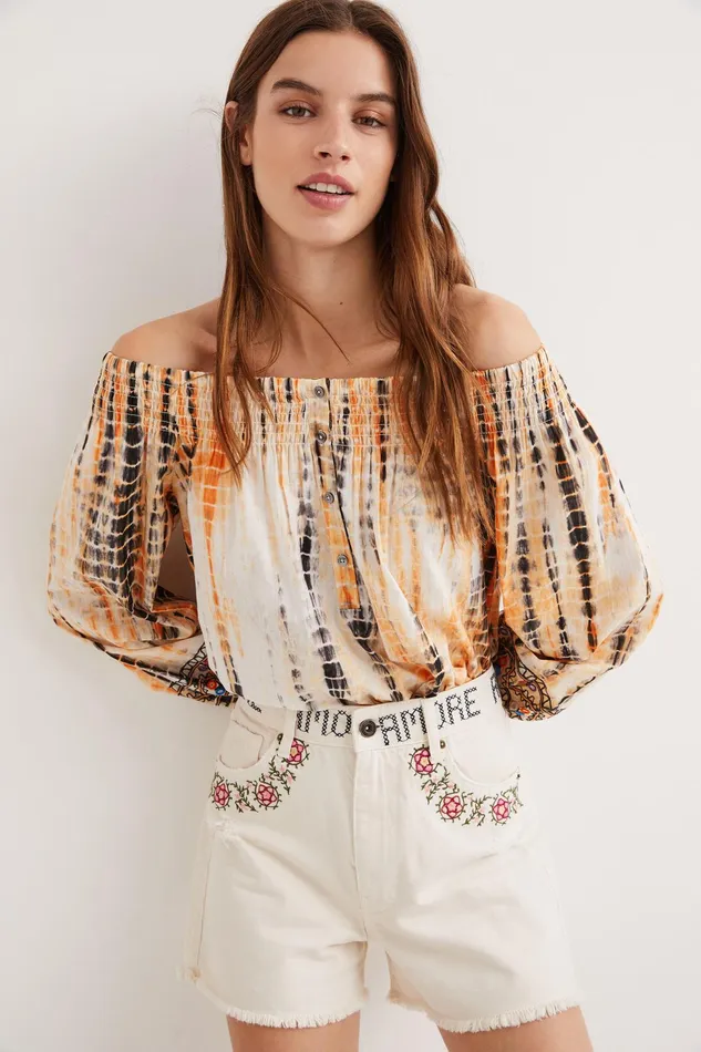 Desigual Amore Shorts Women Skirts and Shorts