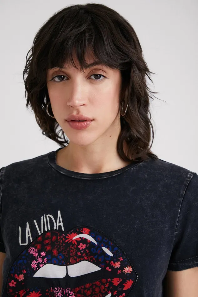 Desigual Embroidered Lip Patch Tshirt Women Tshirts