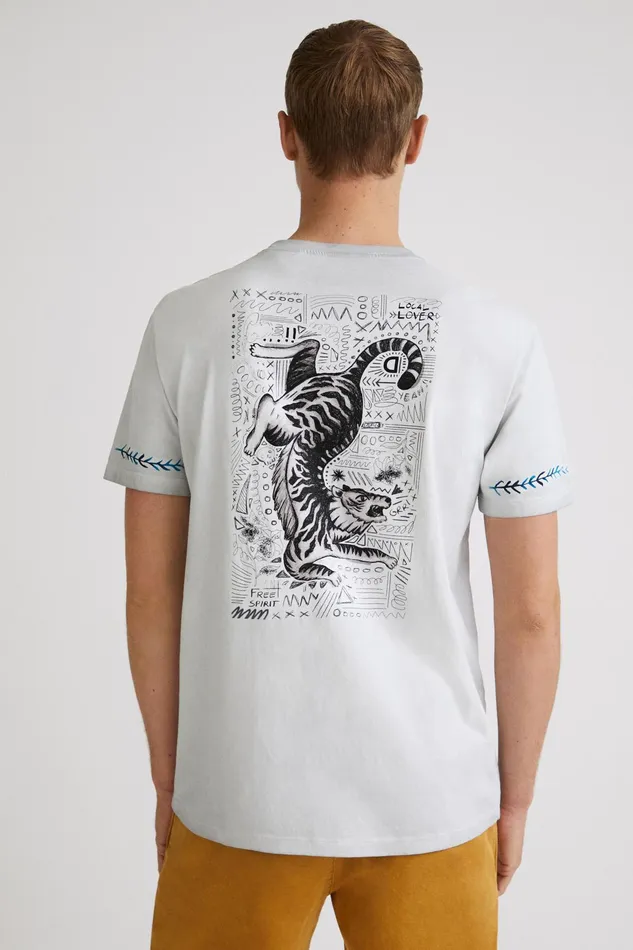 Desigual Print And Patch Tshirt Mens Tshirt and Polos