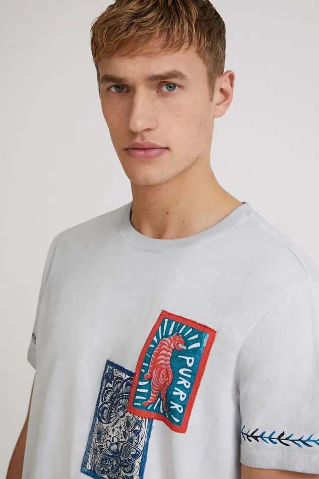 Desigual Print And Patch Tshirt Mens Tshirt and Polos