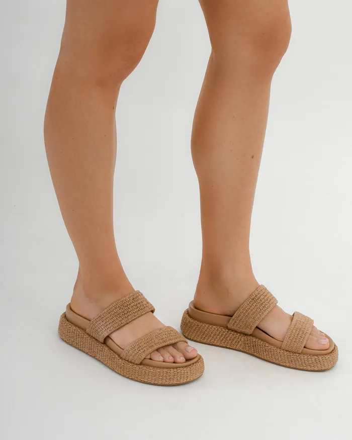 FLAT SANDALS Women jomercer Marco flat sandals tan raffia