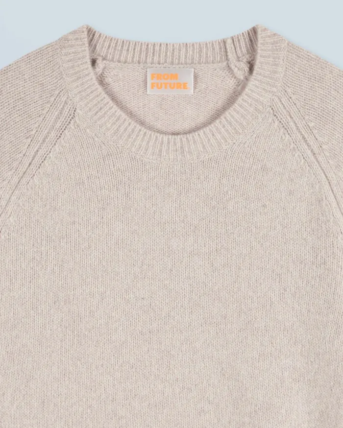 From Future Cashmere Sweaters Women Crewneck Raglan Sweater Beige Moulin