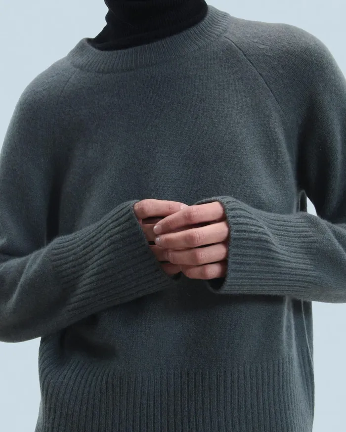 From Future Cashmere Sweaters Women Crewneck Sweater Dreamy Pink