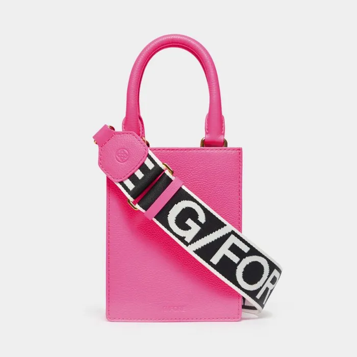 GFORE Handbags and Luggage Women METAL TEES LEATHER MINI TOTE Knockout Pink GFORE Handbags and Luggage Women METAL TEES LEATHER MINI TOTE Knockout Pink