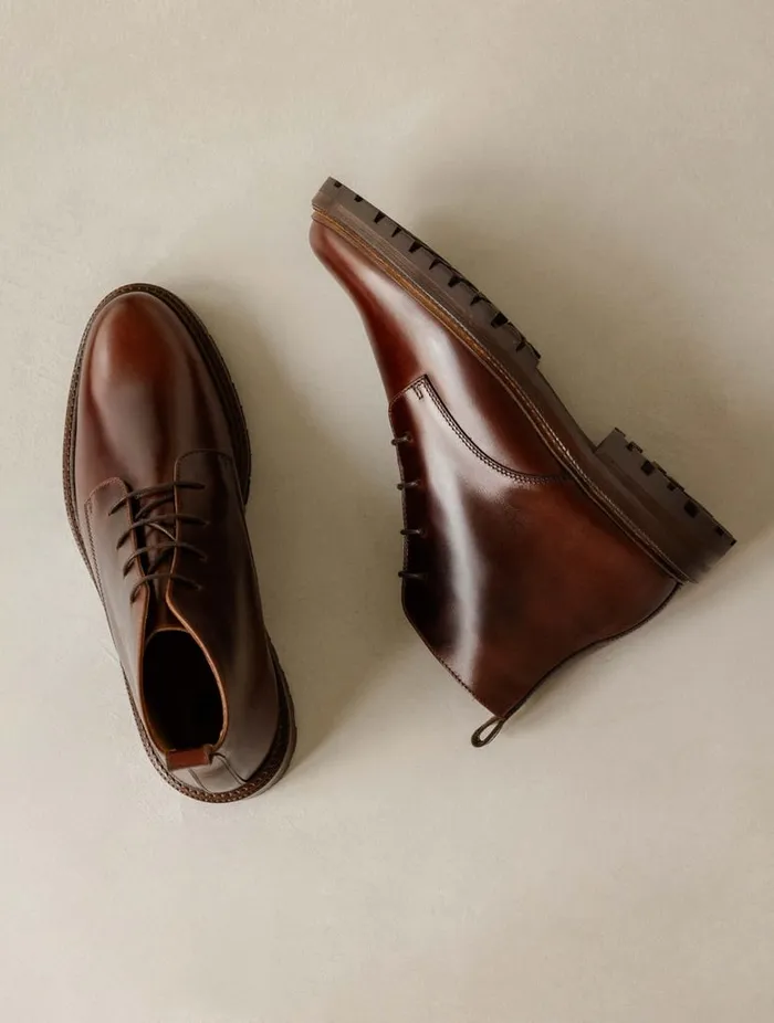 Howelsen Coffee Liqueur Men Bobbies Boots