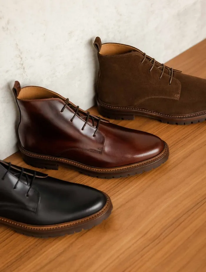 Howelsen Coffee Liqueur Men Bobbies Boots
