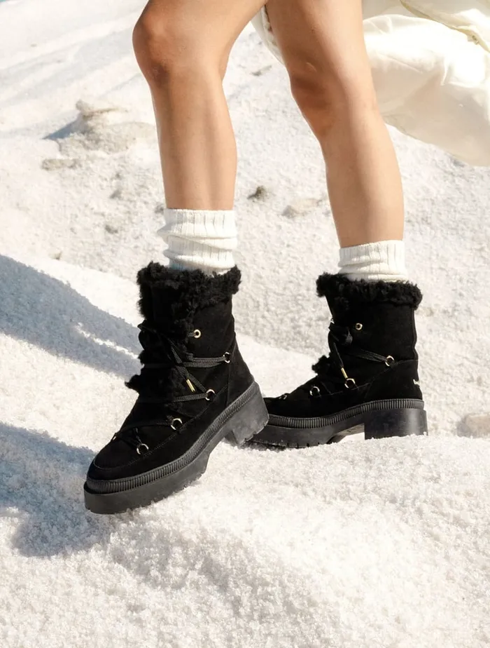 Iga Black Women Bobbies Ankle Boots