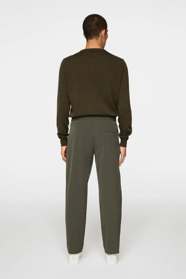 JLindeberg Jin Ds Pleated Pants Men Trousers