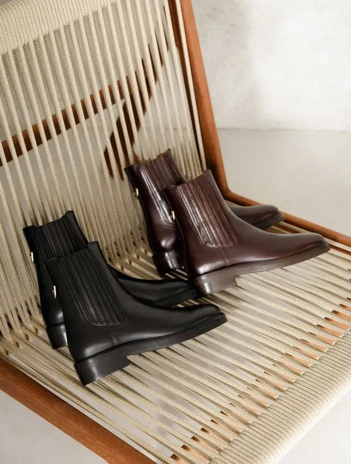 Joyce Deep Black Women Bobbies Ankle Boots