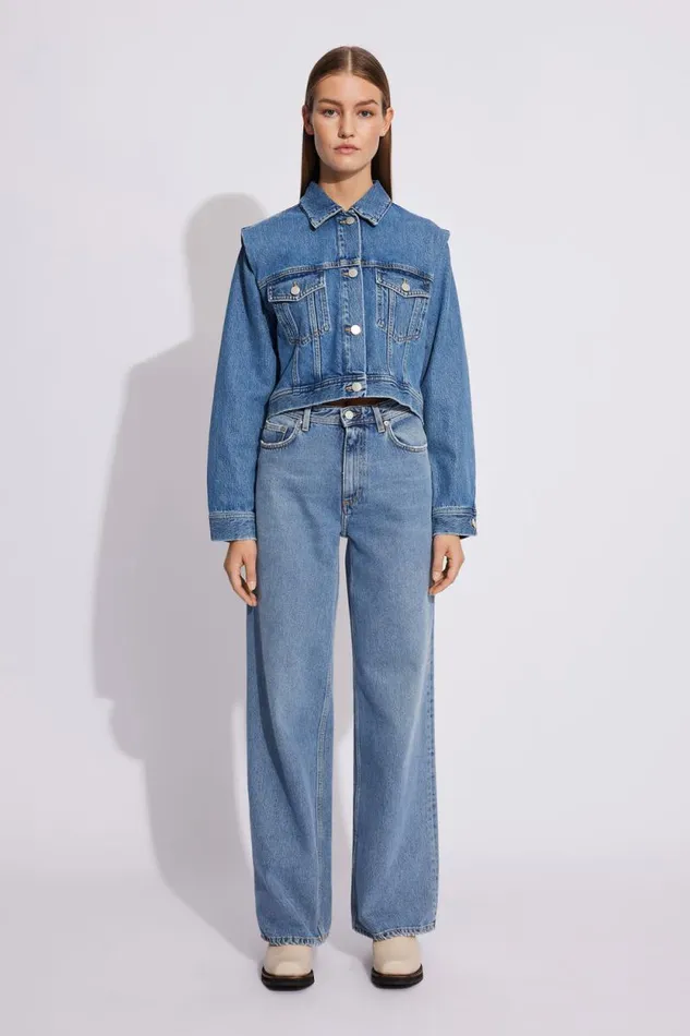 Kiri 8211 Wash Four Women Won Hundred Jeans