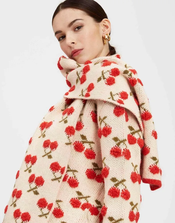 La Doublej Cherry Scarf Off White In Wool Women Foulards and Scarves