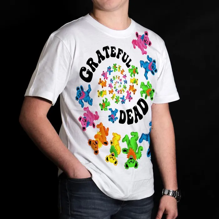 Liquid Blue TShirt Men Spiral Bears 30 White TShirt