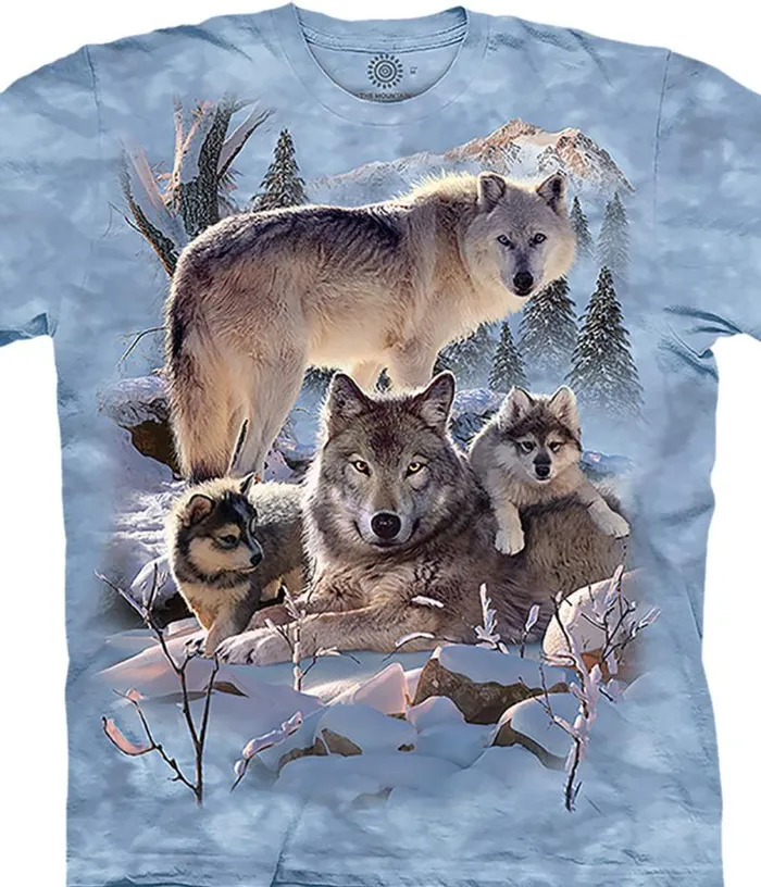 Liquid Blue TShirt Men Wolf Family Mountain Classic Cotton TShirt