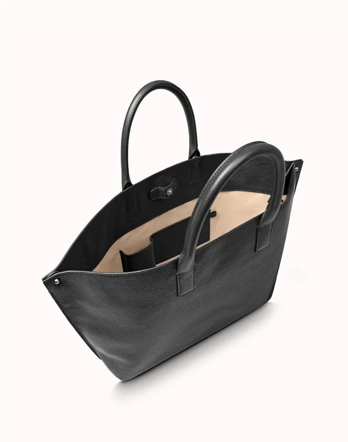 Medium Messenger Bag In Cervo Structured Nappa Leather Black Women Akris Top Handle Bags