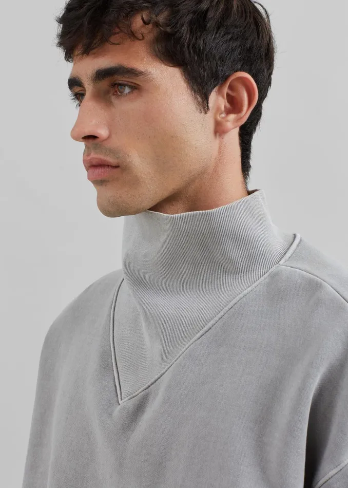 Men Micah Sweatshirt 8211 Light Grey The Frankie Shop Tops