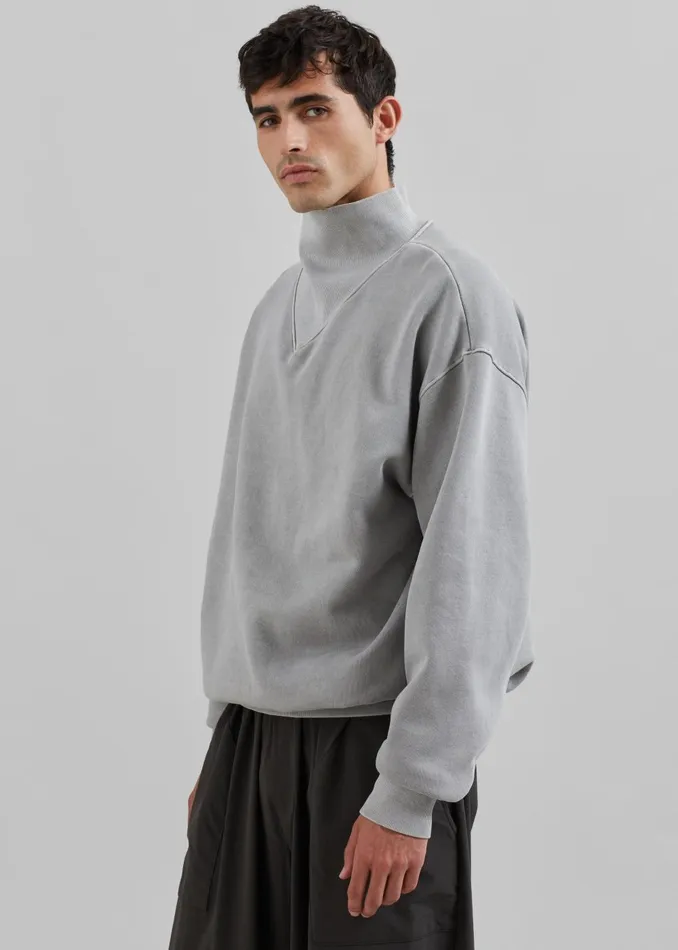Men Micah Sweatshirt 8211 Light Grey The Frankie Shop Tops