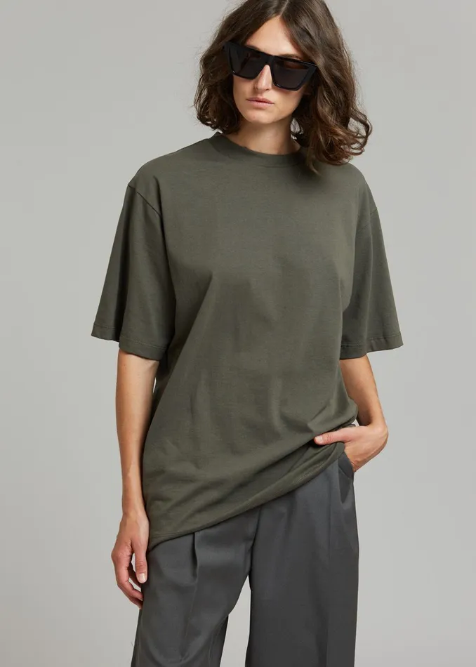 MenWomen Evora Tee 8211 Olive The Frankie Shop Tops