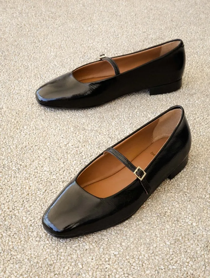 Mikie Black Vinyl Women Bobbies Ballet Flats
