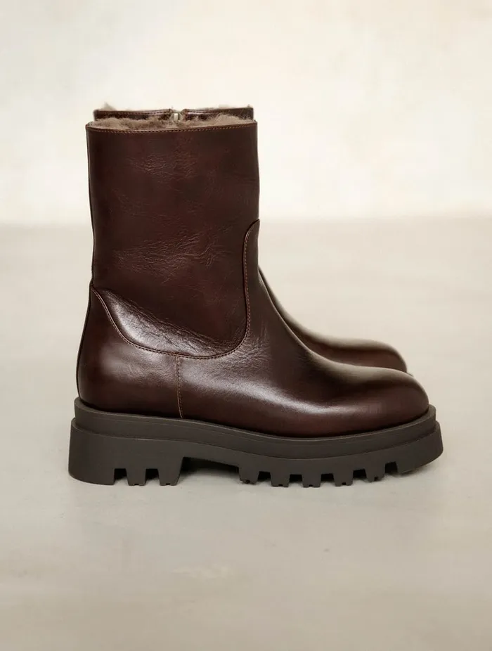 Molly Irish Coffee Women Bobbies Ankle Boots