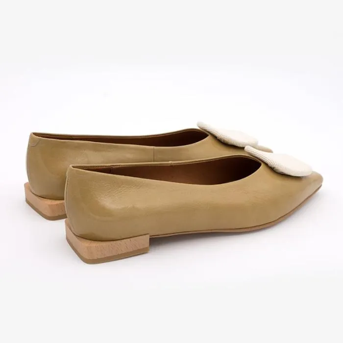 ngel Alarcn Flat Shoes Woman THELMA 8211 Shinny Leather Flats With Raffia Ornament