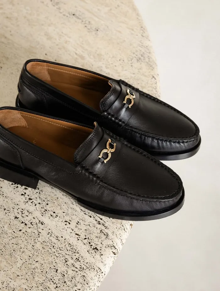 Nicky Passion Black Women Bobbies Loafers and Derbies