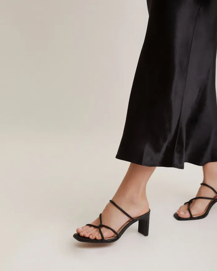 Novi mid heel sandals black leather Women MID SANDALS jomercer