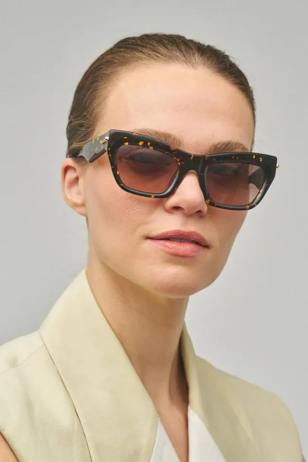 Oroton Sunglasses Sebes Sunglasses Neo Tort 8211 Accessories