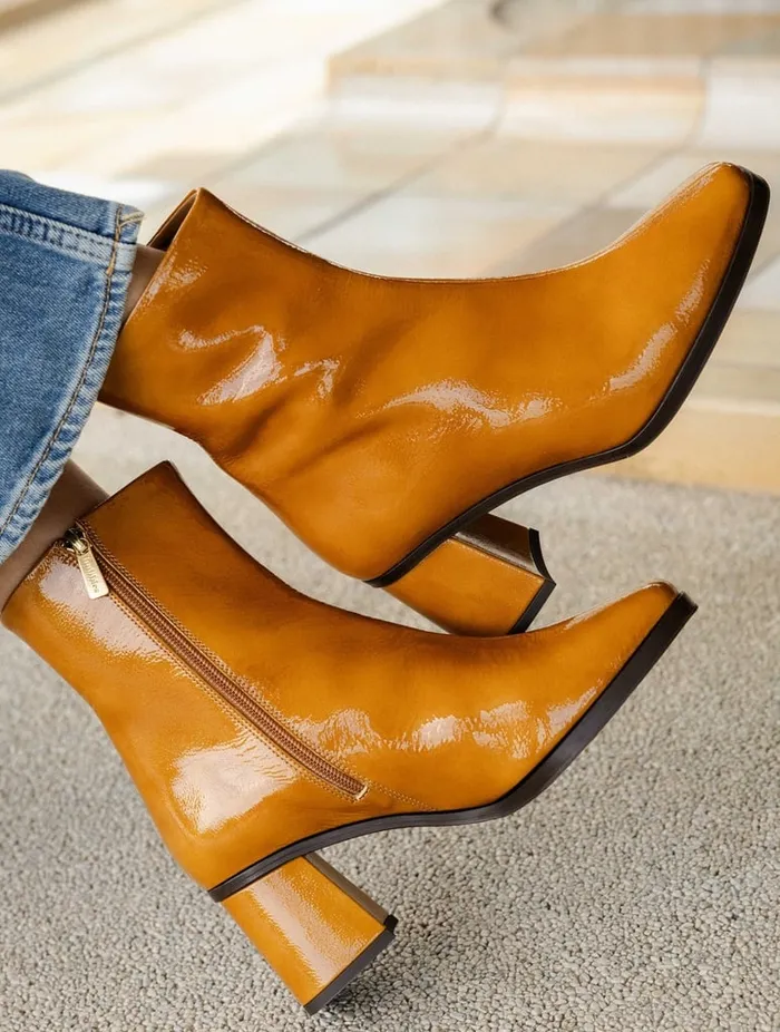 Scarlett Mustard Women Bobbies Ankle Boots