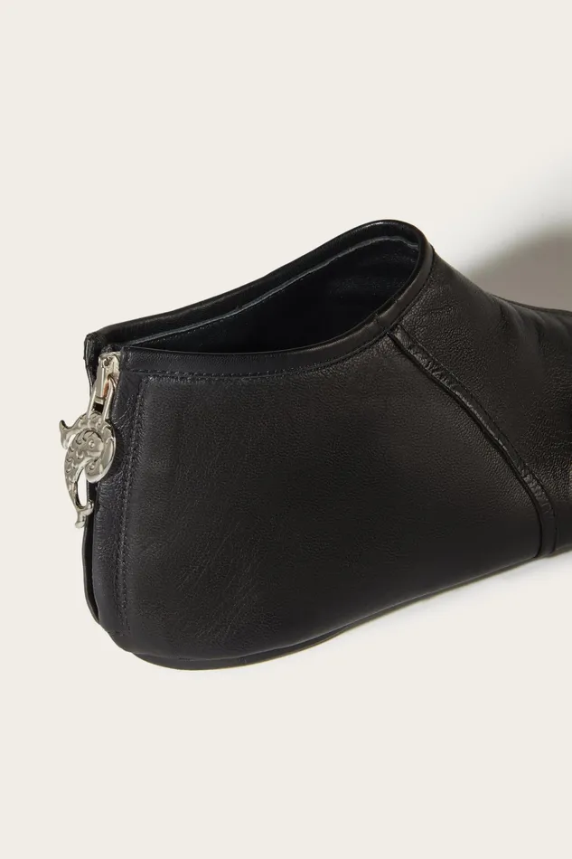 Shoes Women PUCCI Leather Flat Shoes