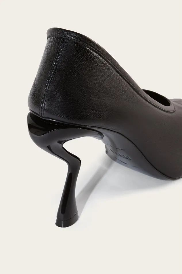 Shoes Women PUCCI Leather Pumps