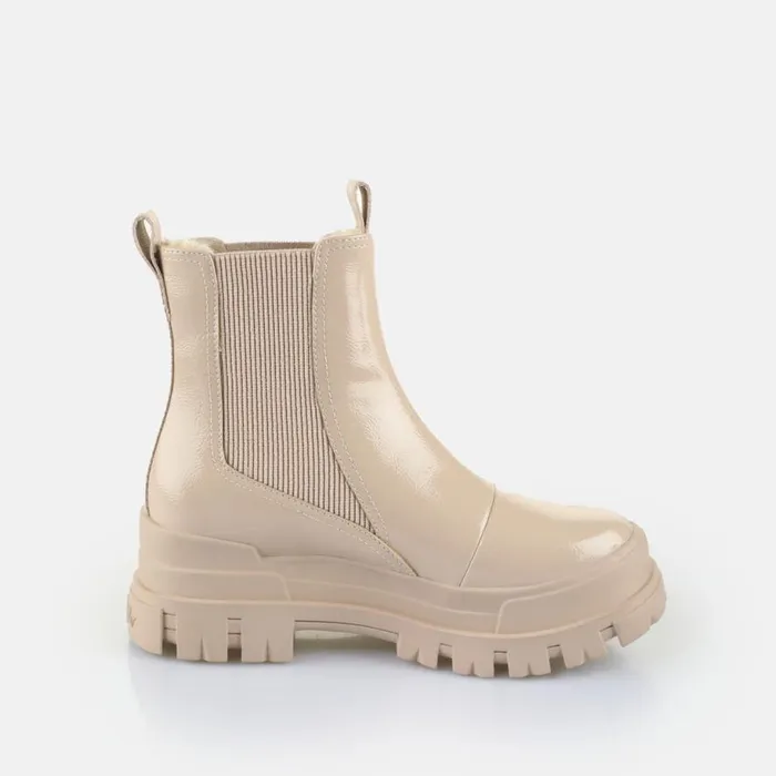 Shop Boots and AnkleBoots BUFFALO Aspha Chelsea Mid Warm Cream