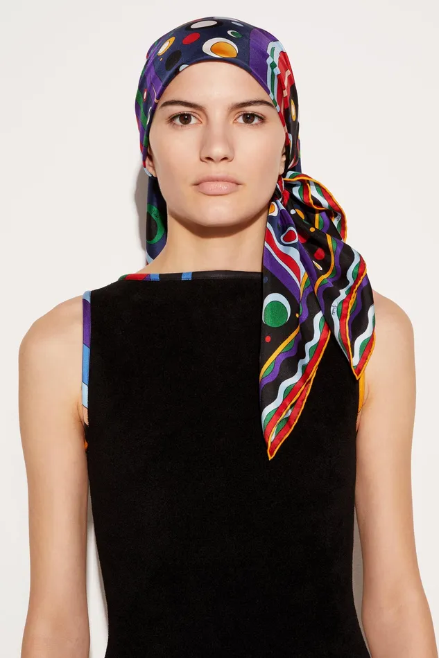 Silks Women PUCCI FontanePrint Large SilkTwill Carr