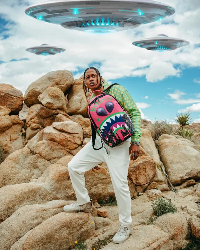SPRAYGROUND Backpacks BELIEVE BACKPACK DLXV 8211 Universal SPRAYGROUND Backpacks BELIEVE BACKPACK DLXV 8211 Universal