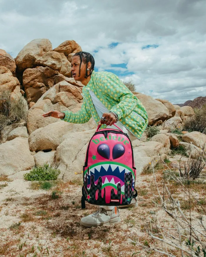 SPRAYGROUND Backpacks BELIEVE BACKPACK DLXV 8211 Universal SPRAYGROUND Backpacks BELIEVE BACKPACK DLXV 8211 Universal
