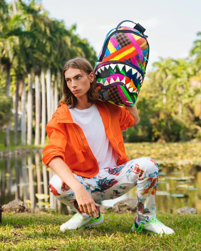 SPRAYGROUND Backpacks SHARKS IN PARIS CITY STREAKS BACKPACK DLXV 8211 Universal SPRAYGROUND Backpacks SHARKS IN PARIS CITY STREAKS BACKPACK DLXV 8211 Universal