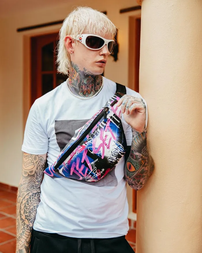 SPRAYGROUND Crossbodys SHARK ATELIER SAVVY CROSSBODY 8211 Universal SPRAYGROUND Crossbodys SHARK ATELIER SAVVY CROSSBODY 8211 Universal