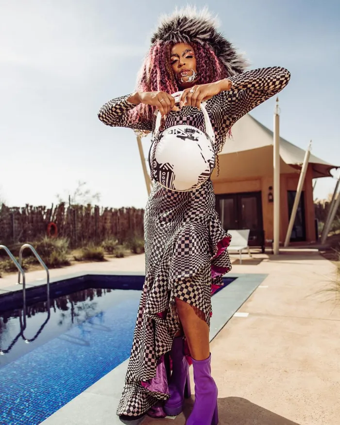 SPRAYGROUND Handbags AI8 AFRICAN INTELLIGENCE 8211 ORIGIN STORY GLOBE BAG 8211 Universal SPRAYGROUND Handbags AI8 AFRICAN INTELLIGENCE 8211 ORIGIN STORY GLOBE BAG 8211 Universal