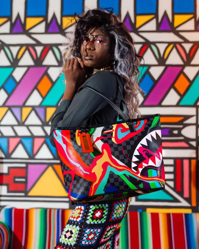 SPRAYGROUND Handbags TRIPPY TAFFY TOTE 8211 Universal SPRAYGROUND Handbags TRIPPY TAFFY TOTE 8211 Universal