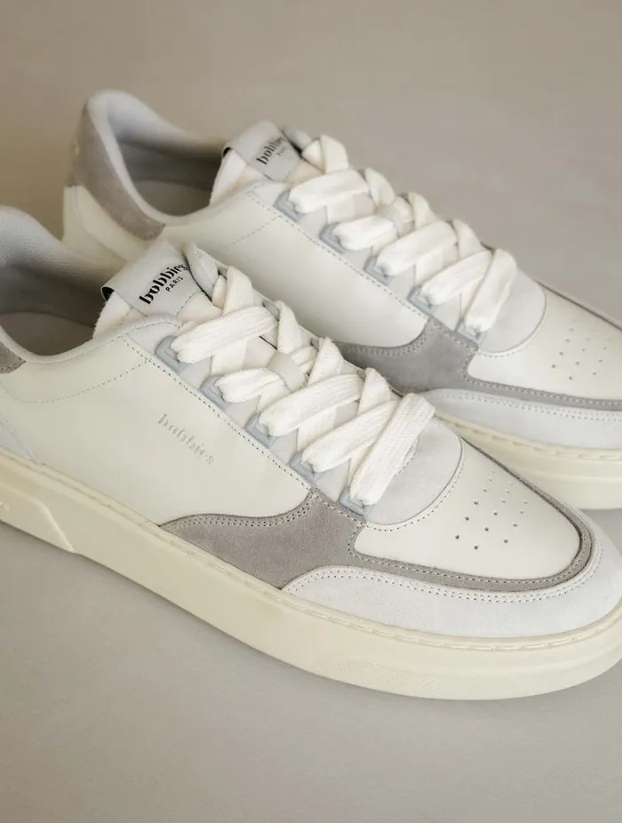 Thanassi Off White and Ash Grey Men Bobbies Sneakers